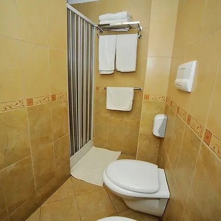 Dream 3* Tirana