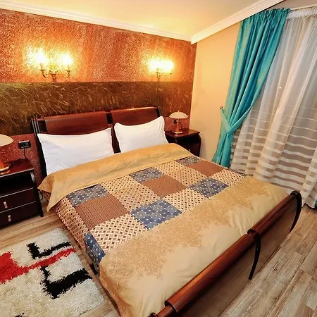 Dream 3* Tirana